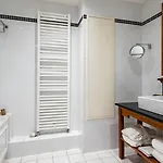 Beau Rivage Отель