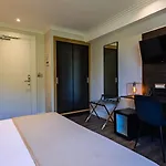 Beau Rivage Отель 4*