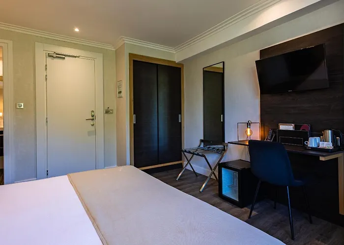 Beau Rivage Hotel 4*